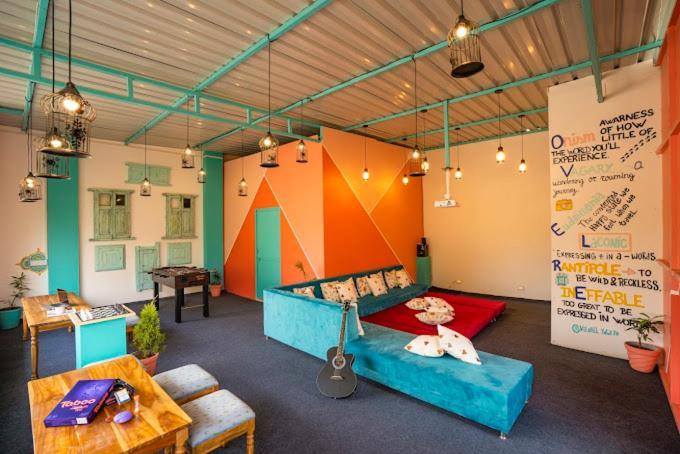 Unplanned Hostel Удайпур Екстериор снимка